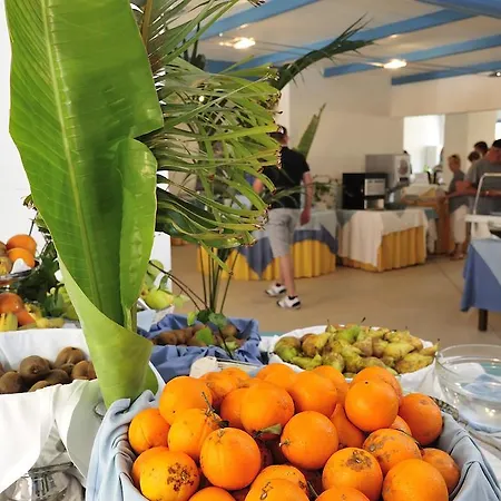 Holiday park Baia Dei Mori 4*